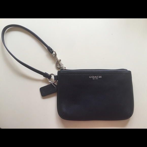 Black Corner Zip Coach Wristlet