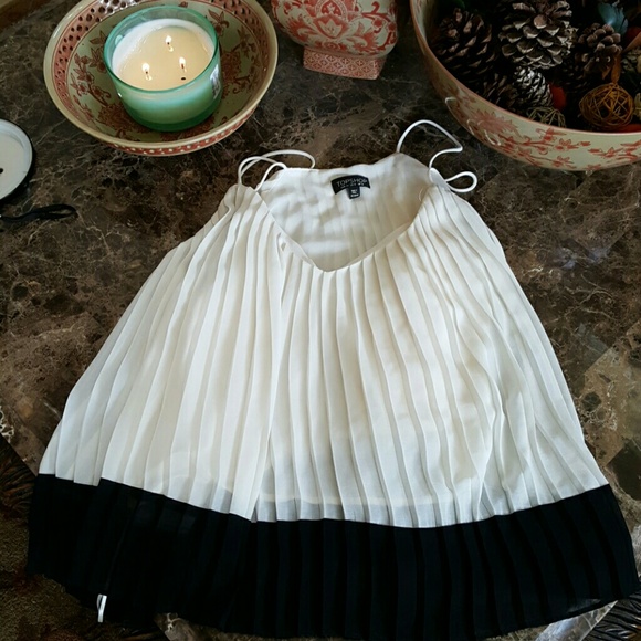 Cream and black Top Shop pleated blouse