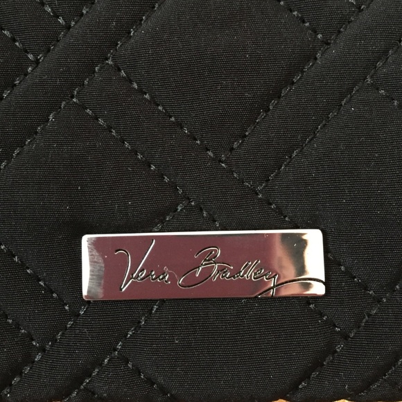 Vera Bradley wristlet - Picture 2 of 3