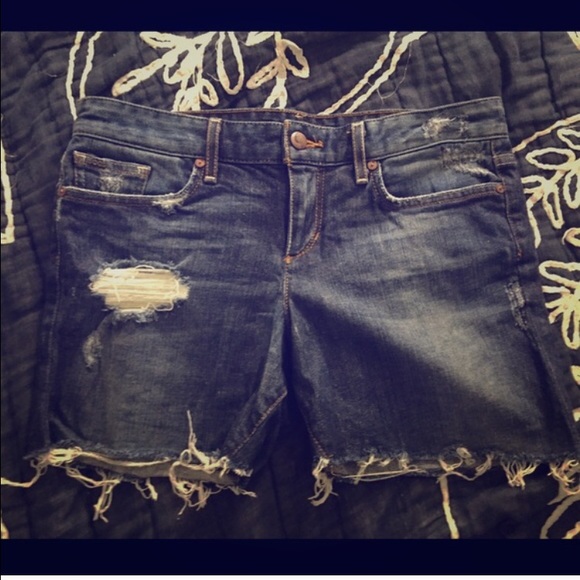 Joe's Jeans Ex-lover distressed shorts - Picture 1 of 3