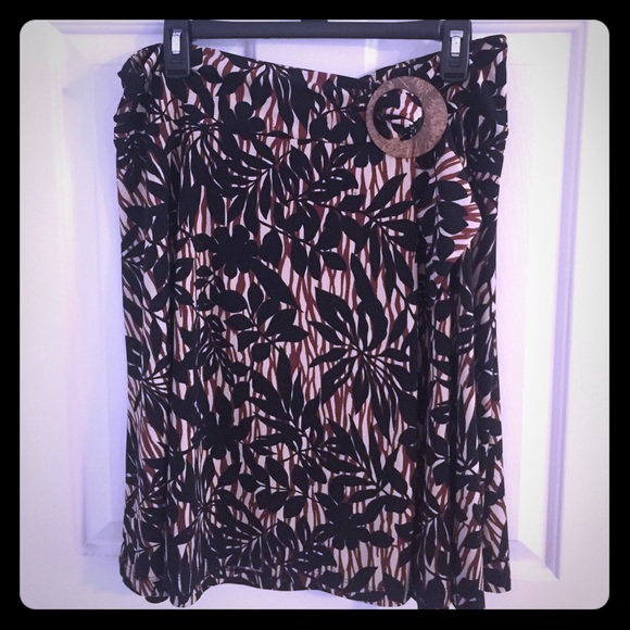 Ladies skirt