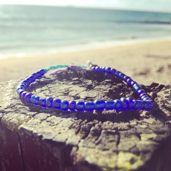 Bioluminescent Glass 🌙 Beads Bracelet
