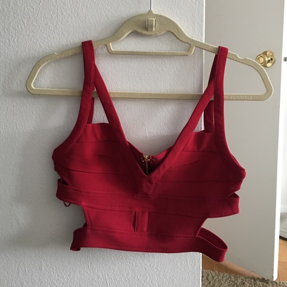 Amazing red crop top