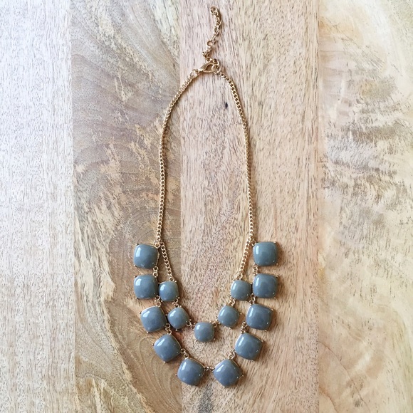 Jewelry - Olive green double layer necklace