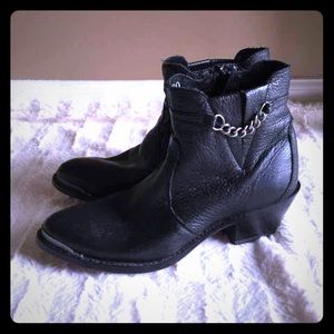 Durango black leather booties