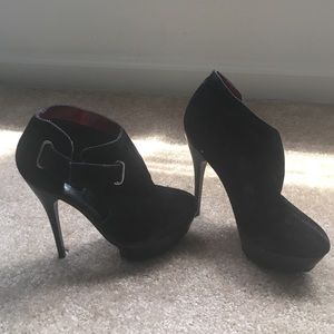 michael antonio victie bootie