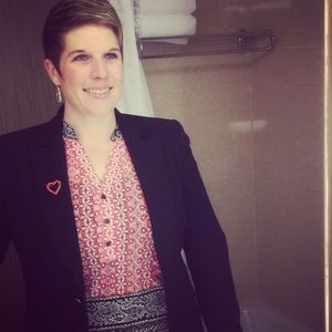 Meet your Posher, April