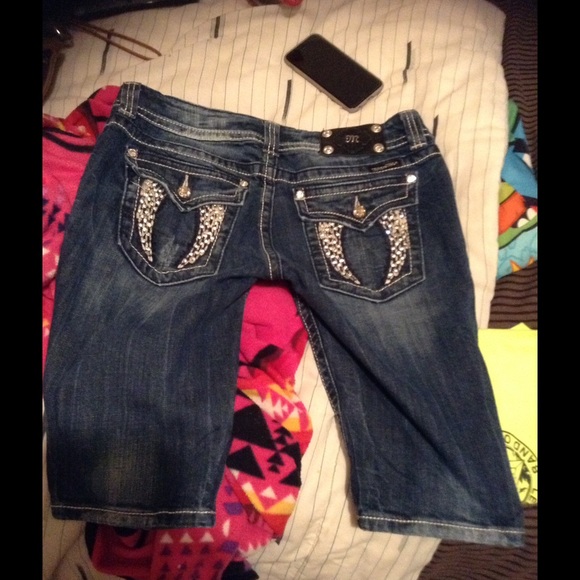 Miss me Bermuda shorts - Picture 2 of 4