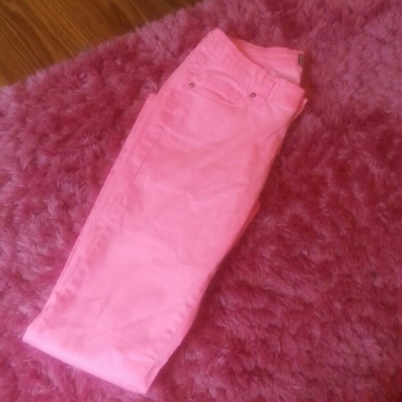 Jeans - Picture 2 of 3