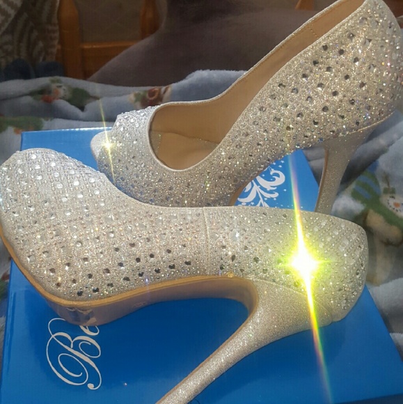 Dimond silver heels