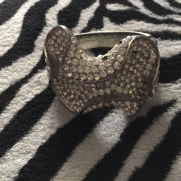 Beautiful Silver Rhinestone Bracelt
