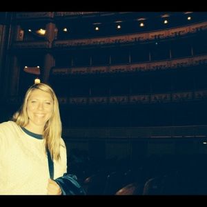 Meet your Posher, Julie