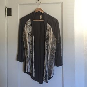 Tiny Anthropologie Embroidered Button-up Tunic Top