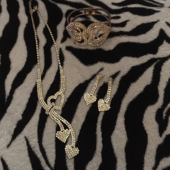 Heart Jewelry Set