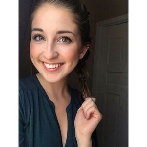 Meet your Posher, Justina