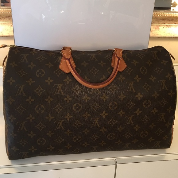 Louis Vuitton Handbags - LOUIS VUITTON AUTHENTIC SPEEDY 35