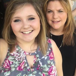 Meet your Posher, Melanie