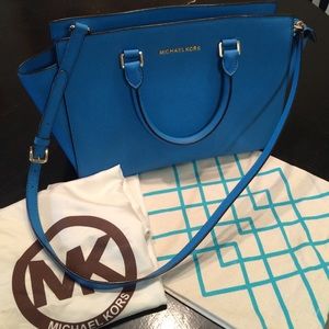 Light blue Michael Kors Selma bag