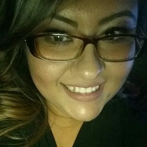 Meet your Posher, Arcelia