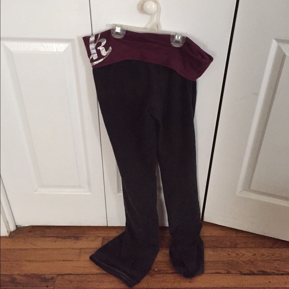 Campus Flare Yoga Pants PINK