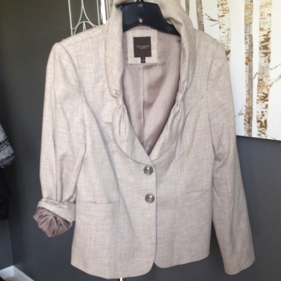 The Limited Bow Lapel Blazer