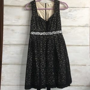 Modcloth Monteau Lace party dress size Small