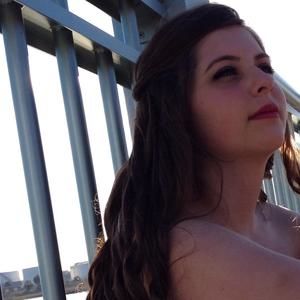 Meet your Posher, Celena