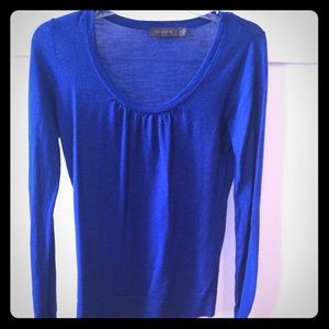 Scoop neck spring sweater