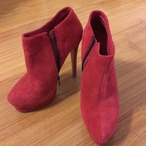 Steve Madden red suede booties (size 7)