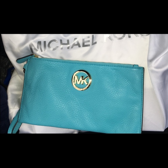 Large MK wristlet purchased at outlet in FL