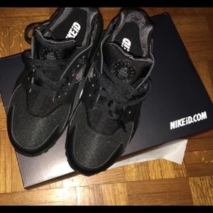Triple black Huarache by Nike ID