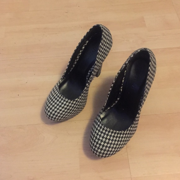 Forever 21 Houndstooth High Heels