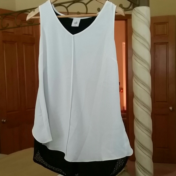 Cabi Blouse NWOT