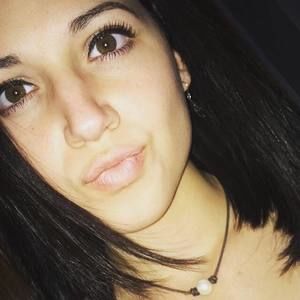 Meet your Posher, Abbey