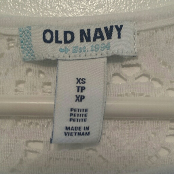 Old Navy - White Tee with Lace detail at top - Picture 4 of 4