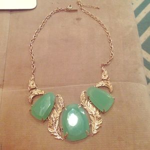 Kendra Scott necklace!!
