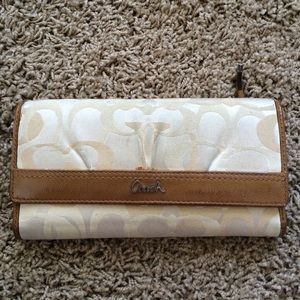 Used Coach Wallet