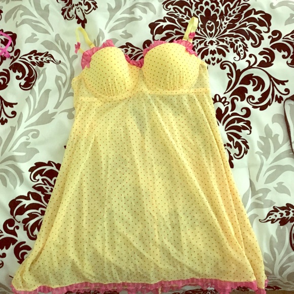 60s style lingerie baby doll