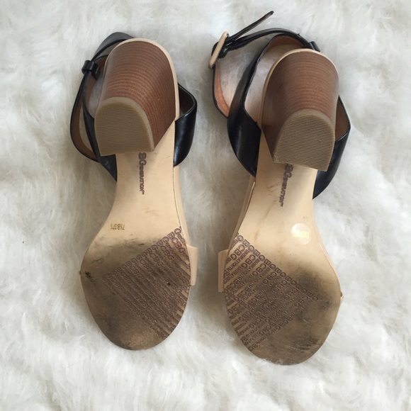 đCLASSIC CHIC HPđBCBGeneration Colorblock Sandal - Picture 3 of 4