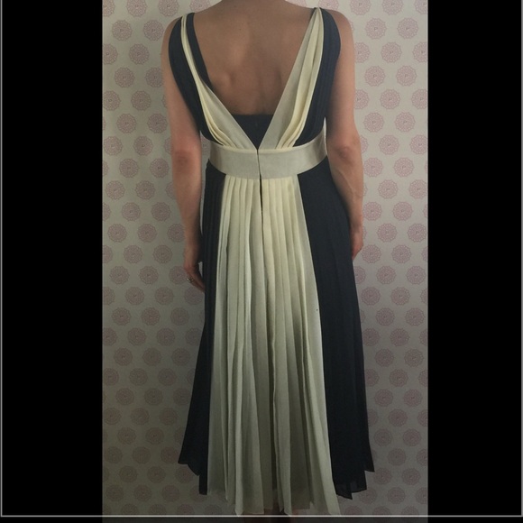 100% silk pleated cocktail dress - Picture 2 of 4