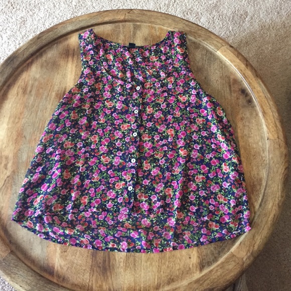 Forever 21 flower printed top