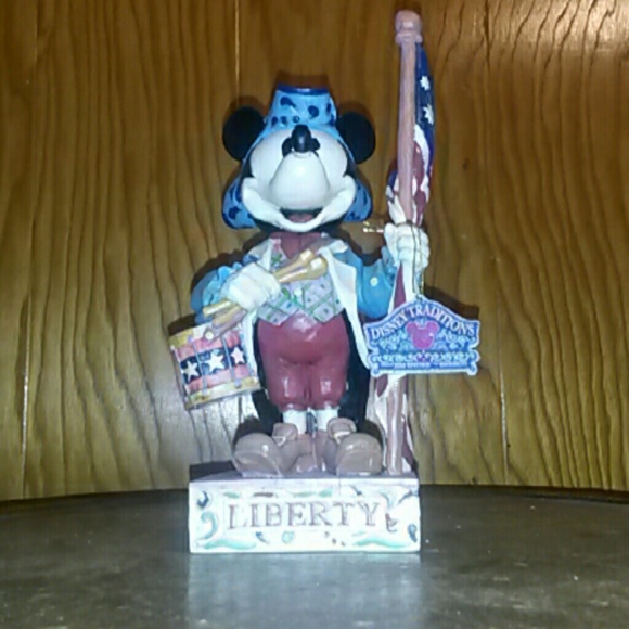 Jim shore liberty mickey mouse