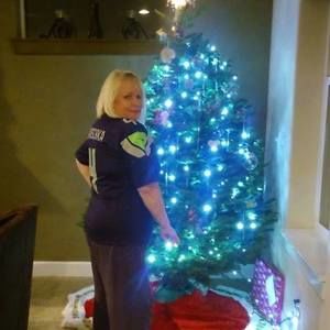 Meet your Posher, Larena