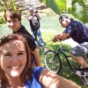 Meet your Posher, Sherrie