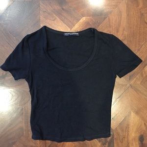 Black crop top