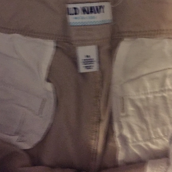 Khaki - Picture 3 of 3