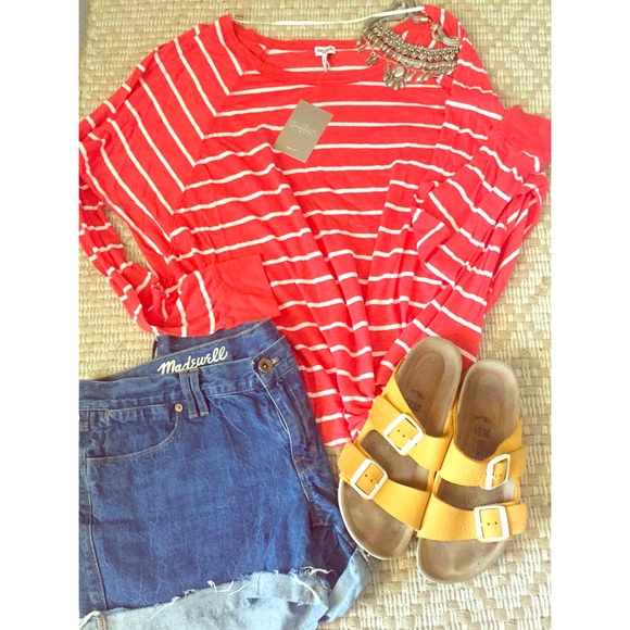 SOLD❗️NWT Splendid Long Sleeve Tee