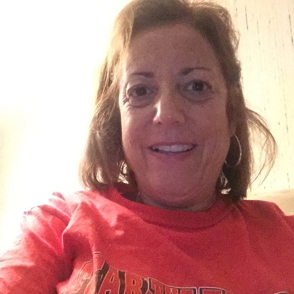 Meet your Posher, Aileen - Picture 1 of 1