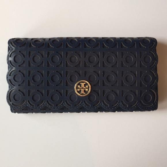 Tory Burch Kelsey Flap Continental Wallet