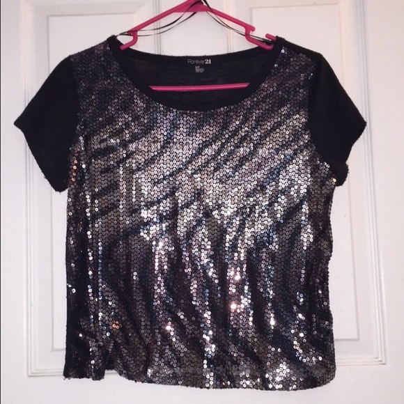 Black sparkly forever 21 shirt size small.